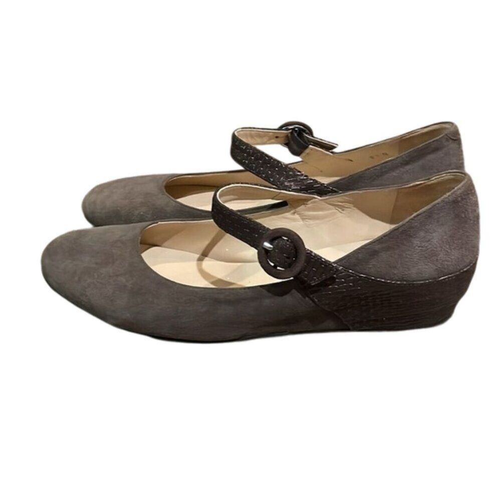 Amalfi by Rangoni Taupe Brown Suede Leather Wedge Mary Jane Shoe Womens 8.5N - Picture 3 of 13